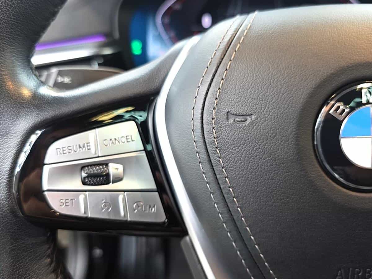 2022 BMW 530i 530i xDrive TURBO *TOIT *BIZONE *VOLANT *GPS *CUIR - Image 36