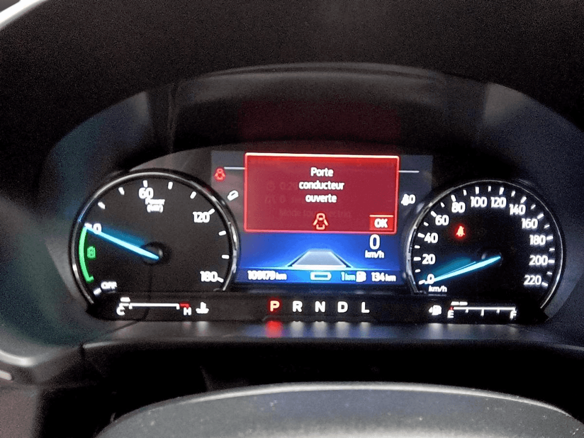 2021 Ford Escape Plug-In Hybrid Se Hybrid * Bi-Zone * Siège Chauff * Caméra * Carplay - Image 16