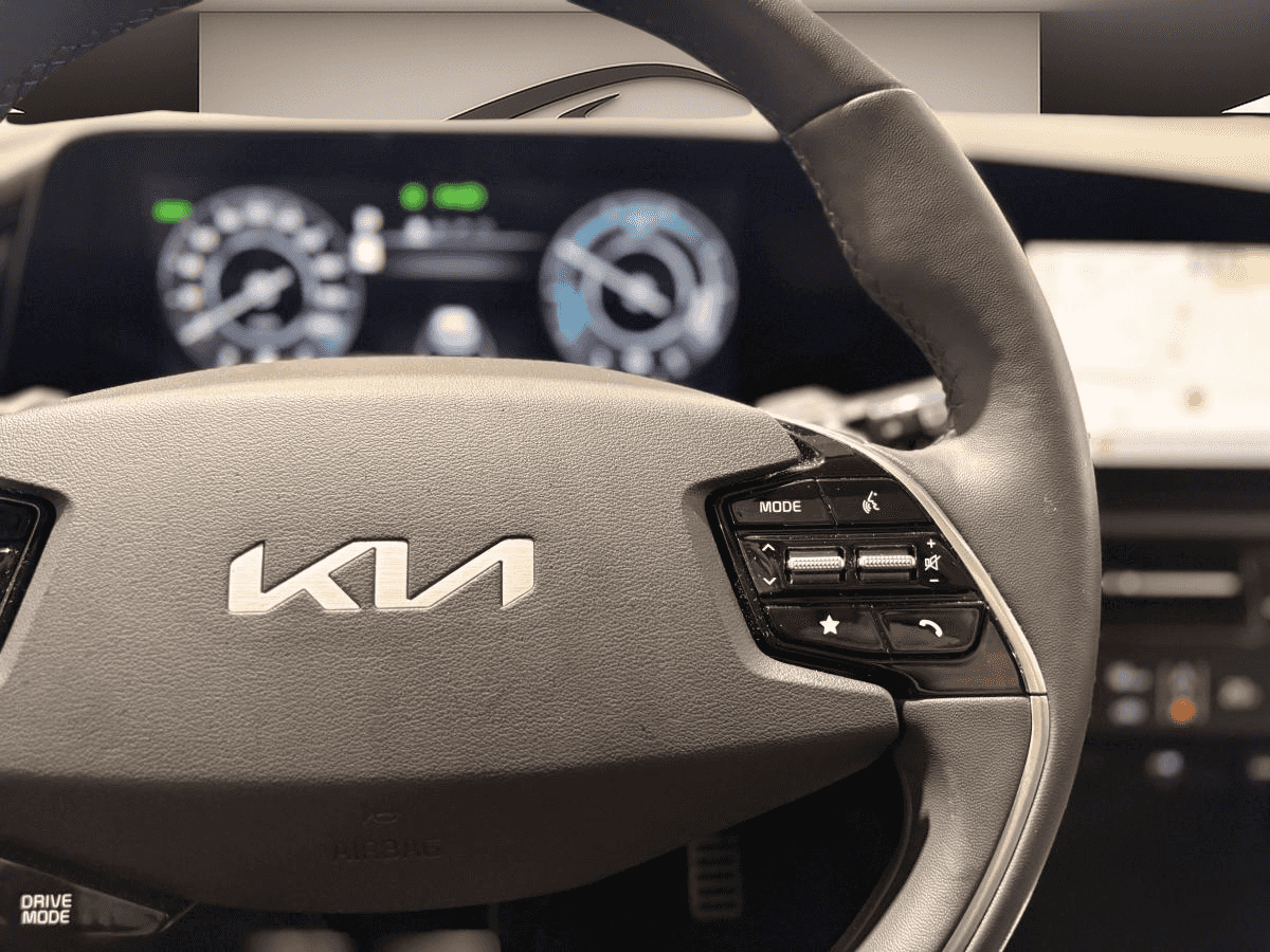 2025 Kia Niro HEV Sx *Gps *Cuir *Toit *Carplay *Caméra 360° *Harman Kardon - Image 16