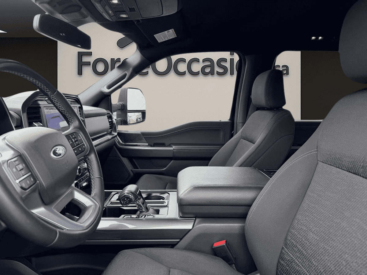 Image 3 Ford F-150 XL cabine SuperCrew 4RM caisse de 5,5 pi 2023