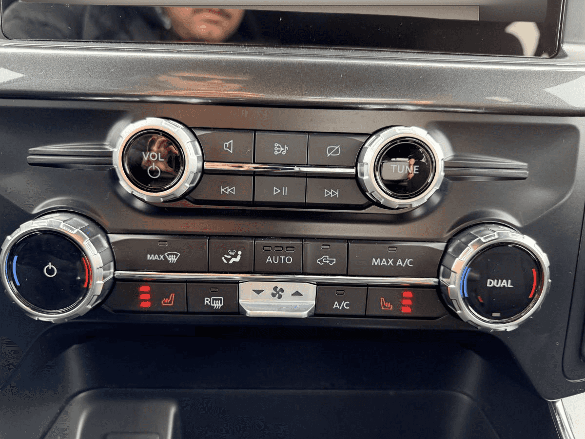 Image 14 Ford F-150 XL cabine SuperCrew 4RM caisse de 5,5 pi 2023