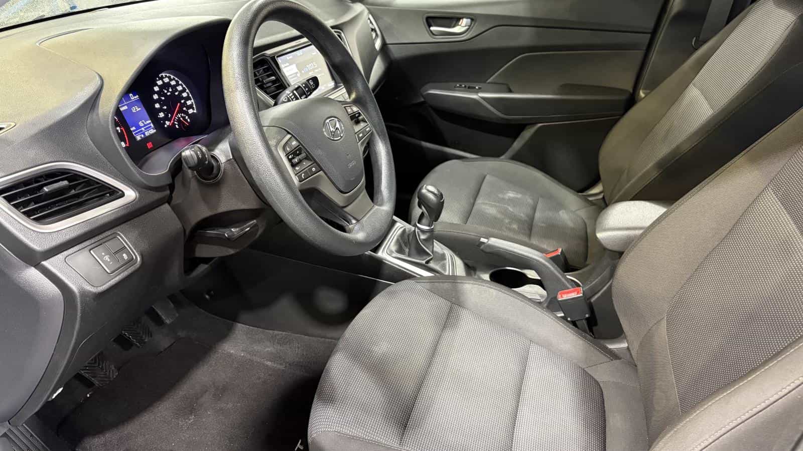 2019 Hyundai Accent Preferred *SIEGES CHAUFF *CARPLAY *CAMÉRA - Image 12
