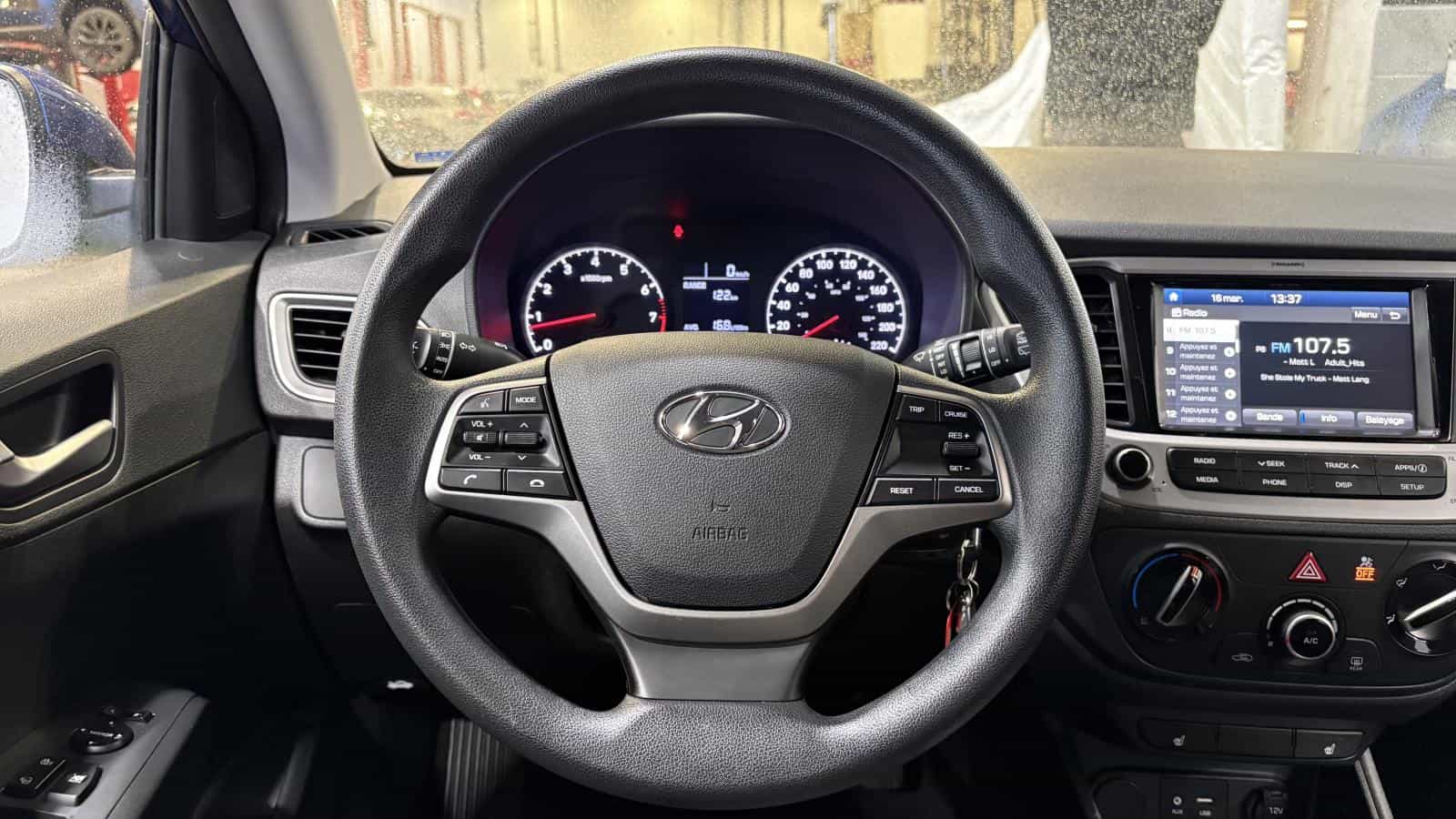 2019 Hyundai Accent Preferred *SIEGES CHAUFF *CARPLAY *CAMÉRA - Image 13