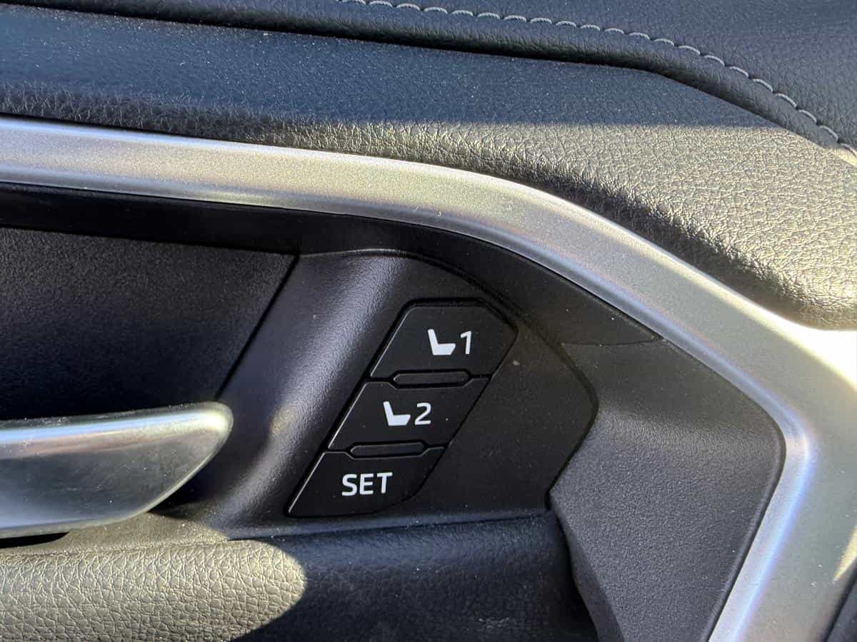 2024 Toyota Rav4 Limited TI - Image 8