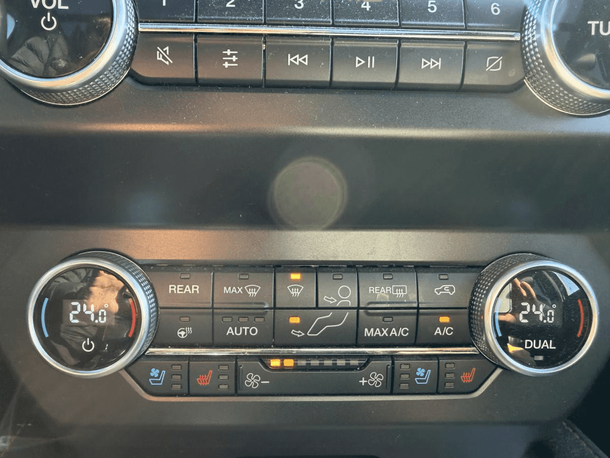 Image 19 Ford Expedition Limited Max 4x4 2021