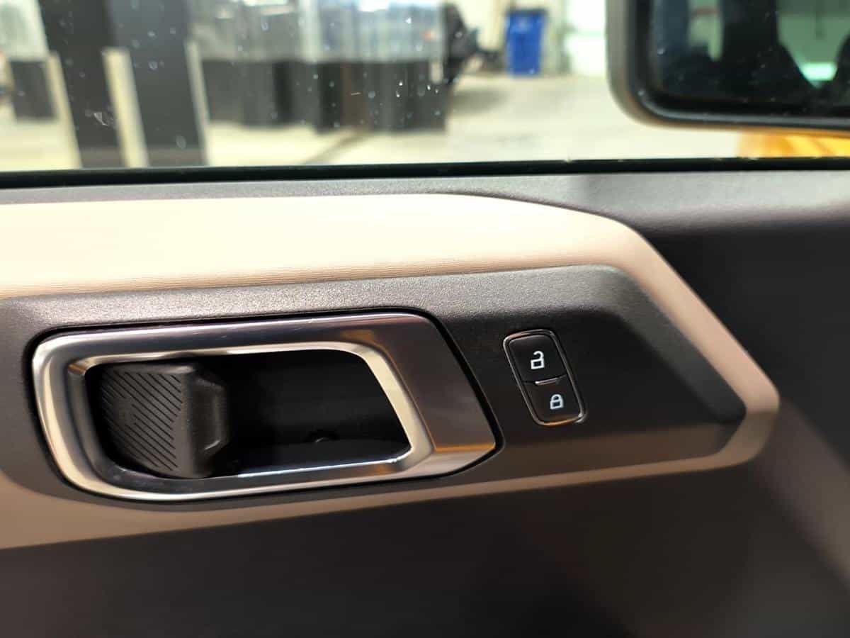 2022 Ford Bronco Base* 4X4* Volant Chauffant* Sieges Chauffant* - Image 24