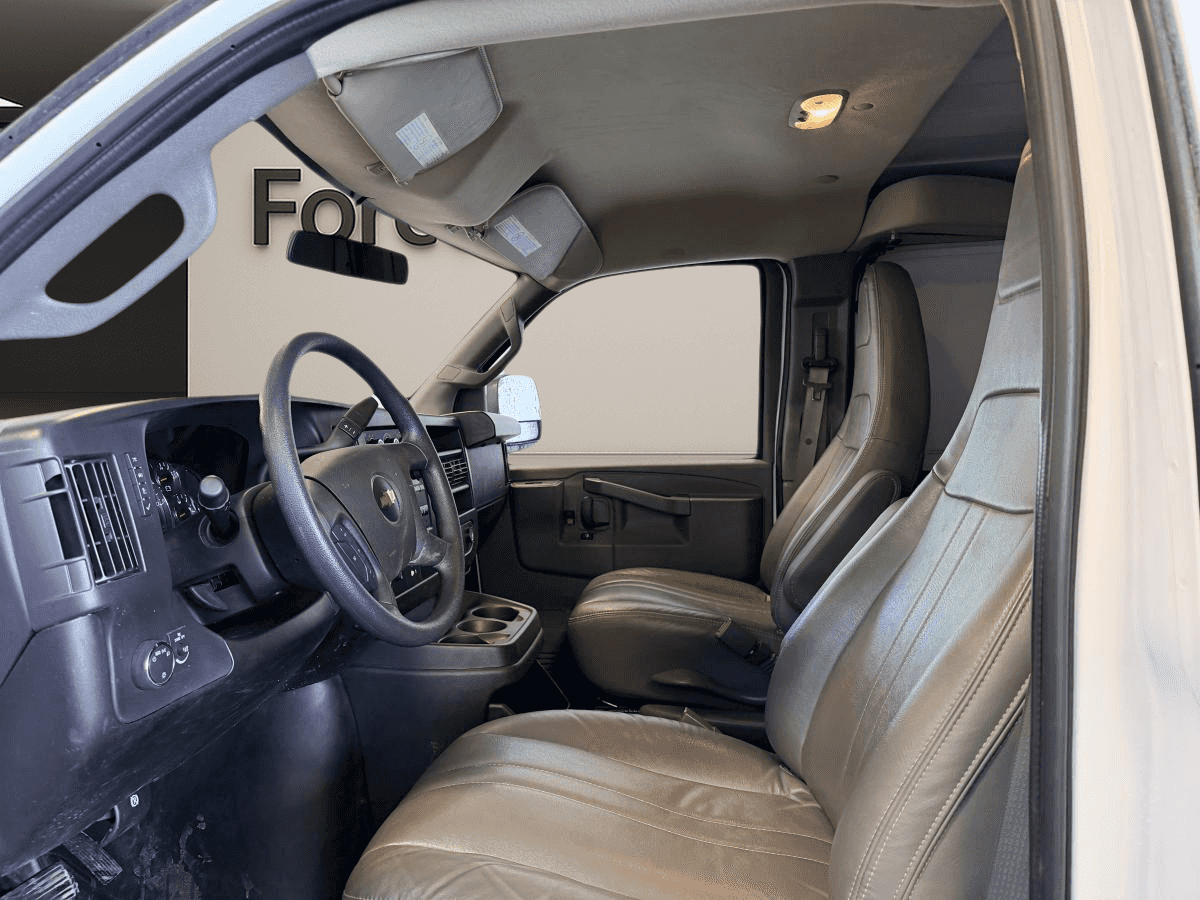 2024 Chevrolet 2500 Traction arrière 2500 155 po - Image 4