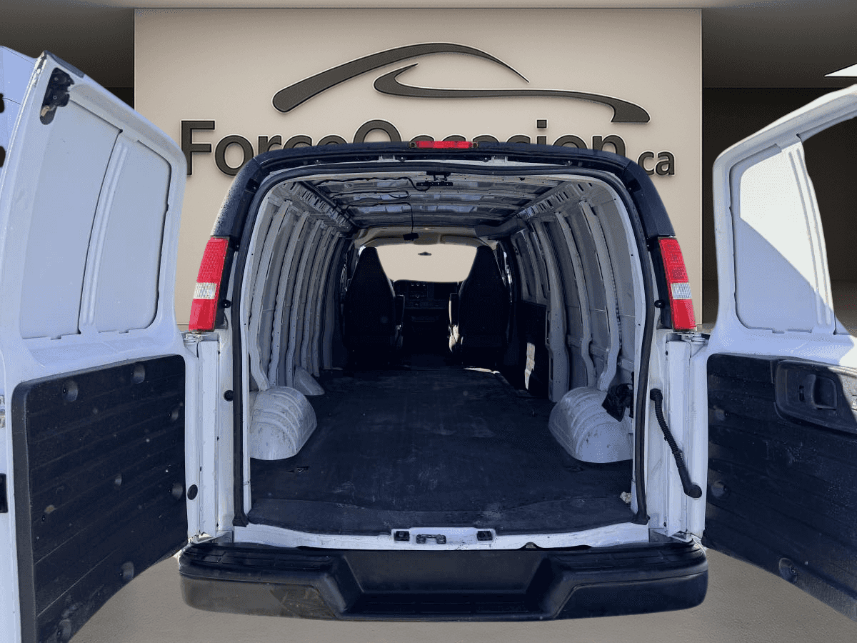 Image 6 Chevrolet Express Cargo Traction arrière 2500 155 po 2024