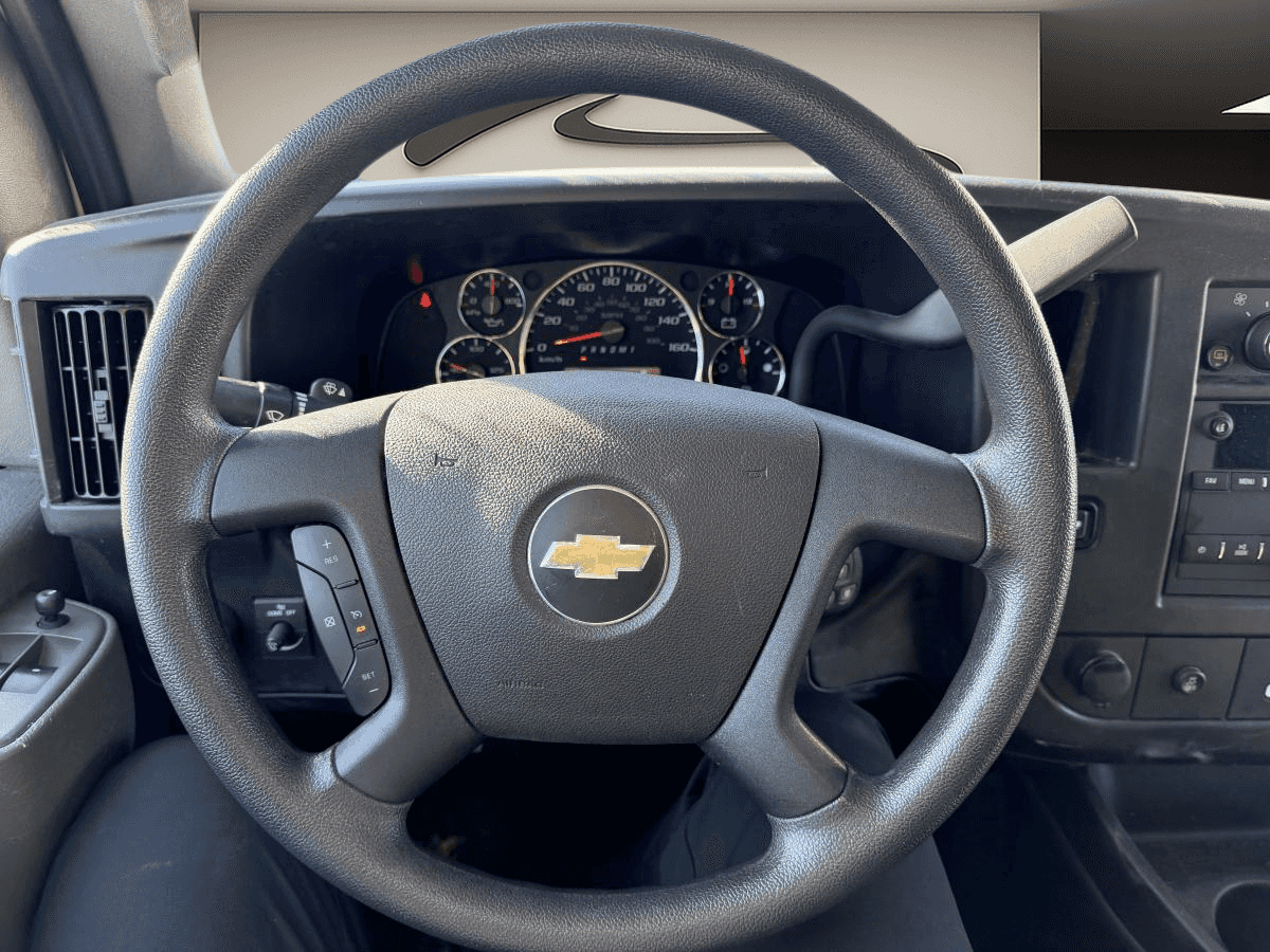 2024 Chevrolet Express Cargo Traction arrière 2500 155 po - Image 12