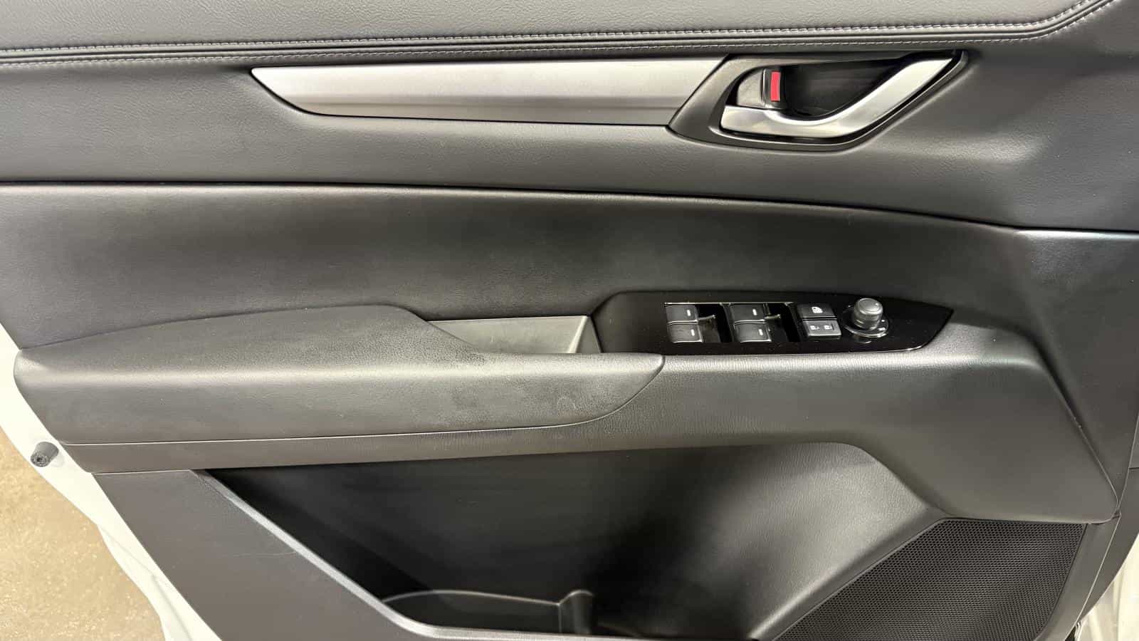 2024 Mazda CX-5 Gs *Awd *Cuir *Toit *Carplay *Cruise *Caméra - Image 17