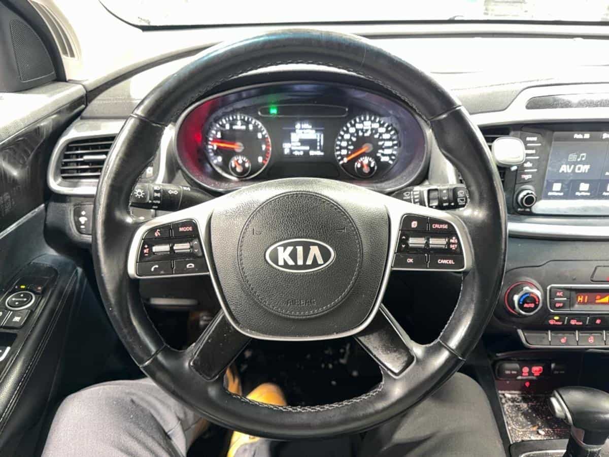 2020 Kia Sorento Lx* Volant Chauffant* Sieges Chauffant* Camera* - Image 14