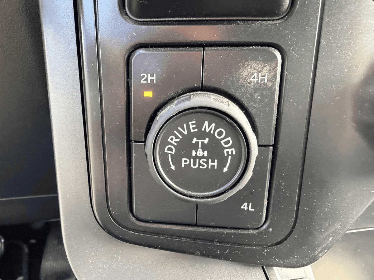 2024 Ford F-150 XLT cabine SuperCrew 4RM caisse de 5,5 pi - Image 15