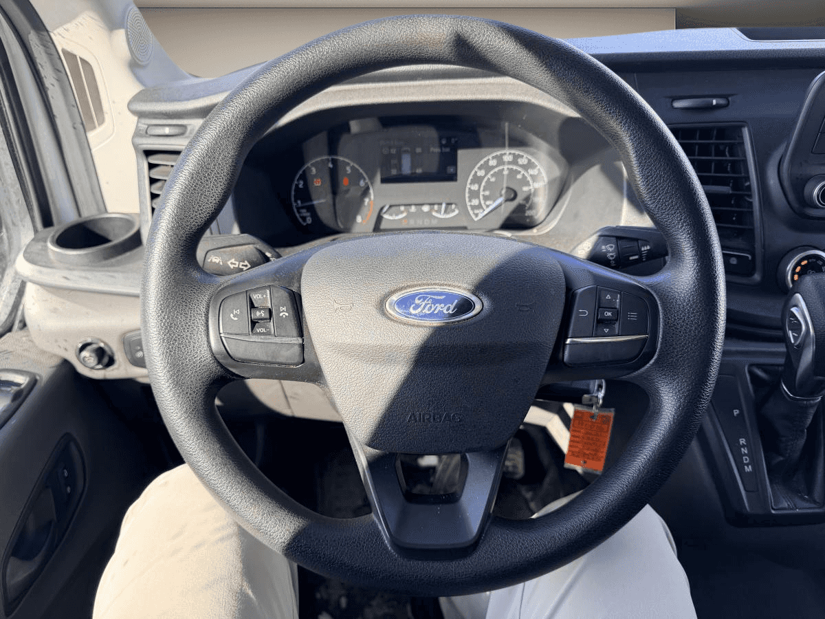 Image 13 Ford Transit Cargo Van T-250 PA toit moyen 130 po PNBV de 9 070 lb 2021