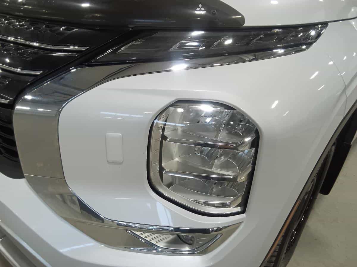 2023 Mitsubishi Outlander PHEV Gt *Awd *Toit Pano *Cuir Blanc *Caméra 360 *Bizone *7 Pass - Image 10
