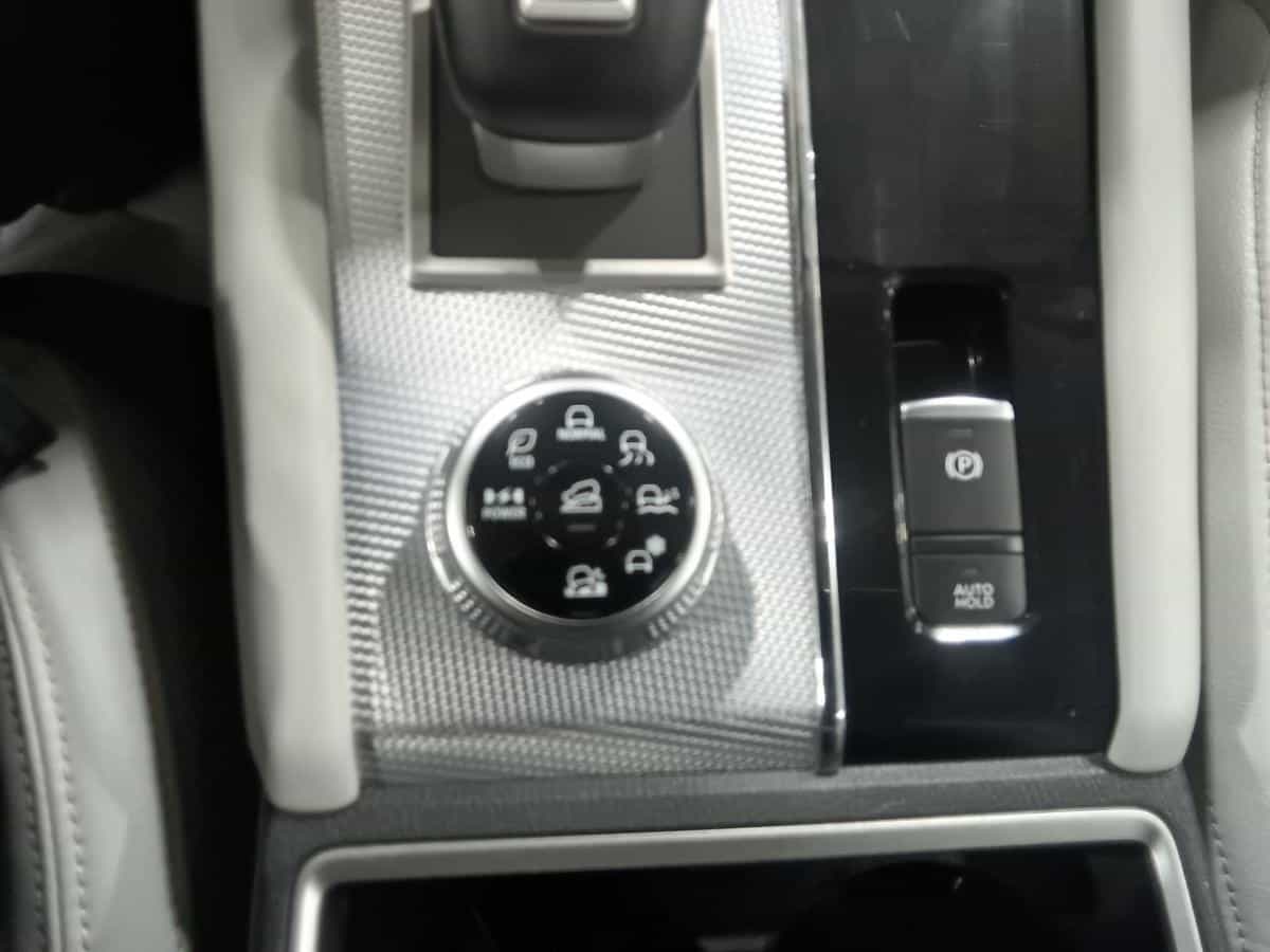 2023 Mitsubishi Outlander PHEV Gt *Awd *Toit Pano *Cuir Blanc *Caméra 360 *Bizone *7 Pass - Image 29