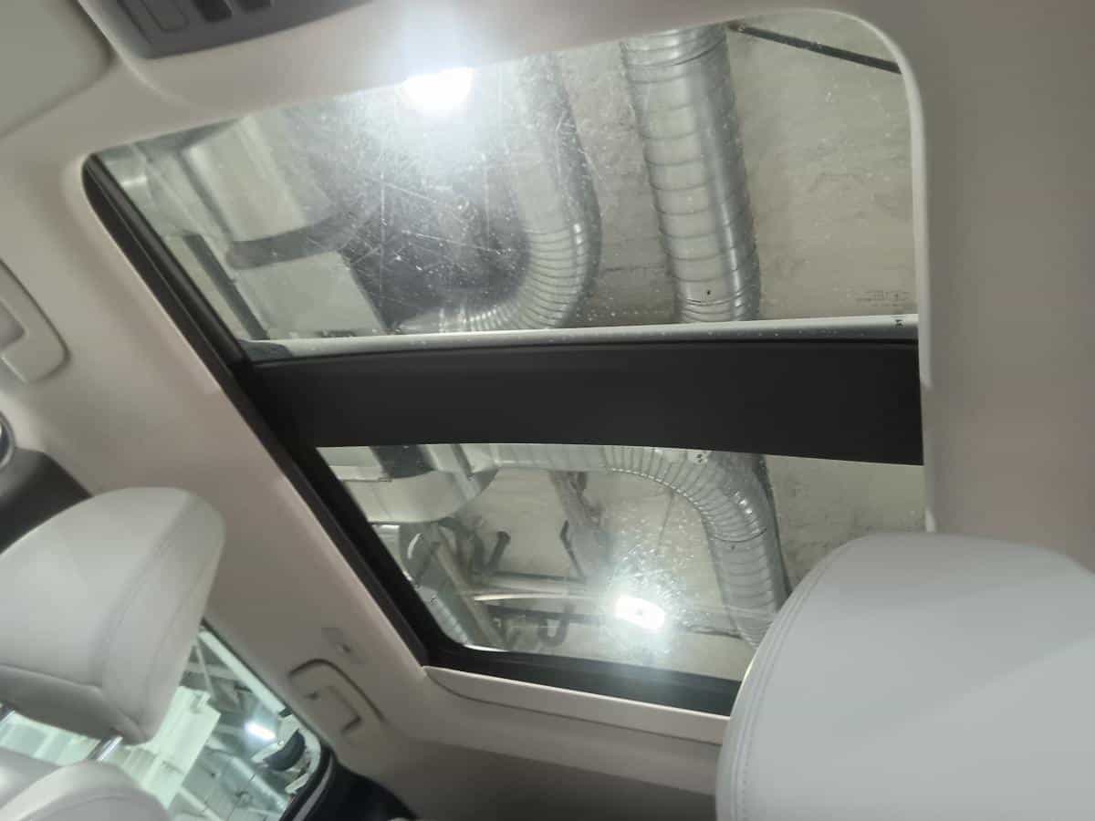 2023 Mitsubishi Outlander PHEV Gt *Awd *Toit Pano *Cuir Blanc *Caméra 360 *Bizone *7 Pass - Image 30