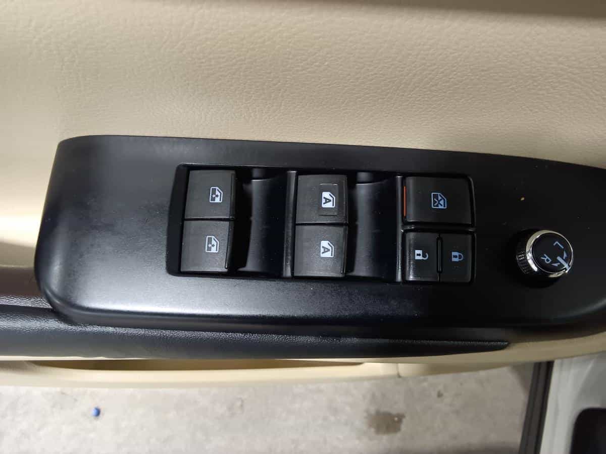 2016 Toyota Highlander Xlw* Awd* Cuir* Gps* Sieges Chauffants* - Image 27