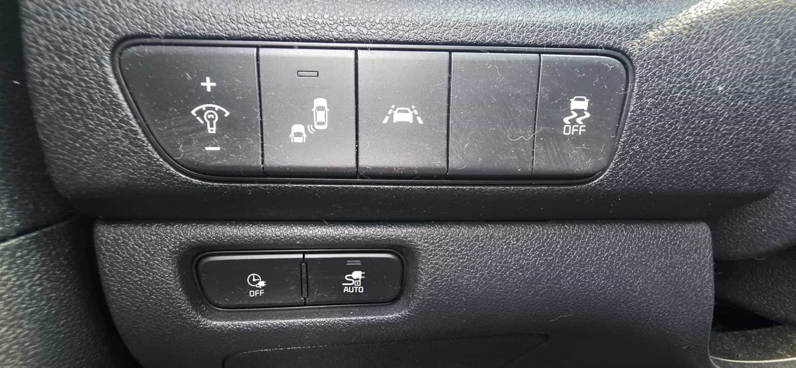 Image 16 Kia Niro SX Touring *TOIT *CUIR *GPS *AUDIO HARMAN/KARDON 2021