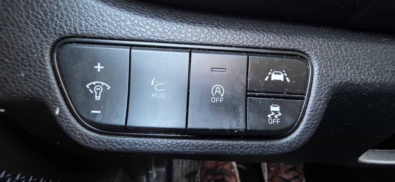 2023 Kia Seltos SX Turbo *AWD *TOIT *CUIR *GPS *AUDIO BOSE *VOLANT CHAUFFANT - Image 13