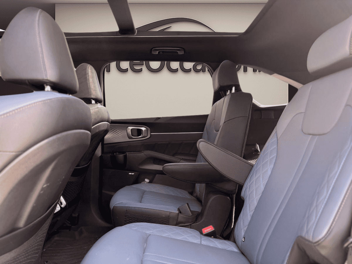 Image 8 Kia Sorento PHEV Sx Awd * 261Hp * Bose * Toit Pano * Cuir * Caméra 360° * 2025