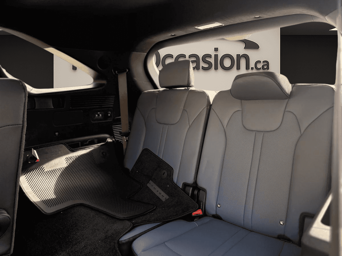 Image 9 Kia Sorento PHEV Sx Awd * 261Hp * Bose * Toit Pano * Cuir * Caméra 360° * 2025