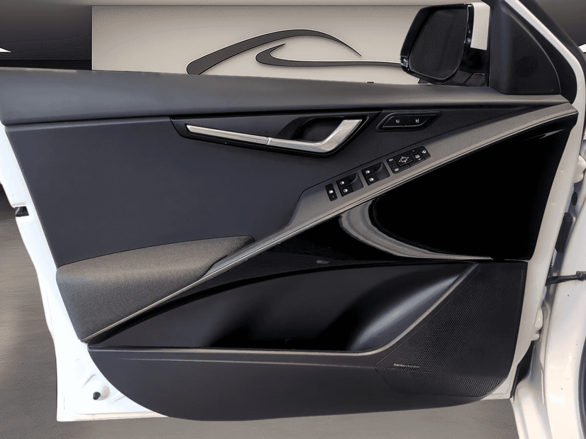 Image 21 Kia Niro EV Limited Fwd * 201Hp * Caméra * Cuir * Toit * Harman Kardon * 2023