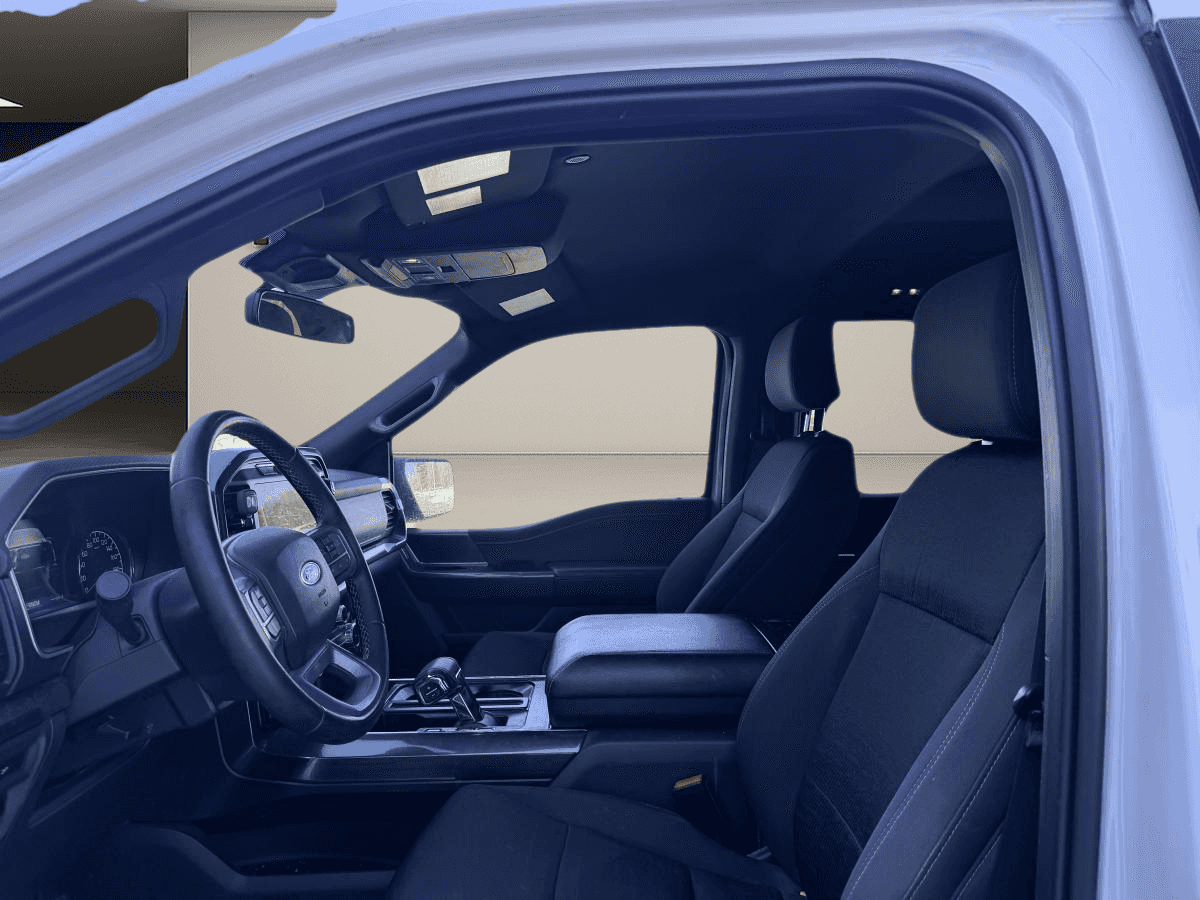 2023 Ford F-150 XL cabine SuperCrew 4RM caisse de 5,5 pi - Image 2