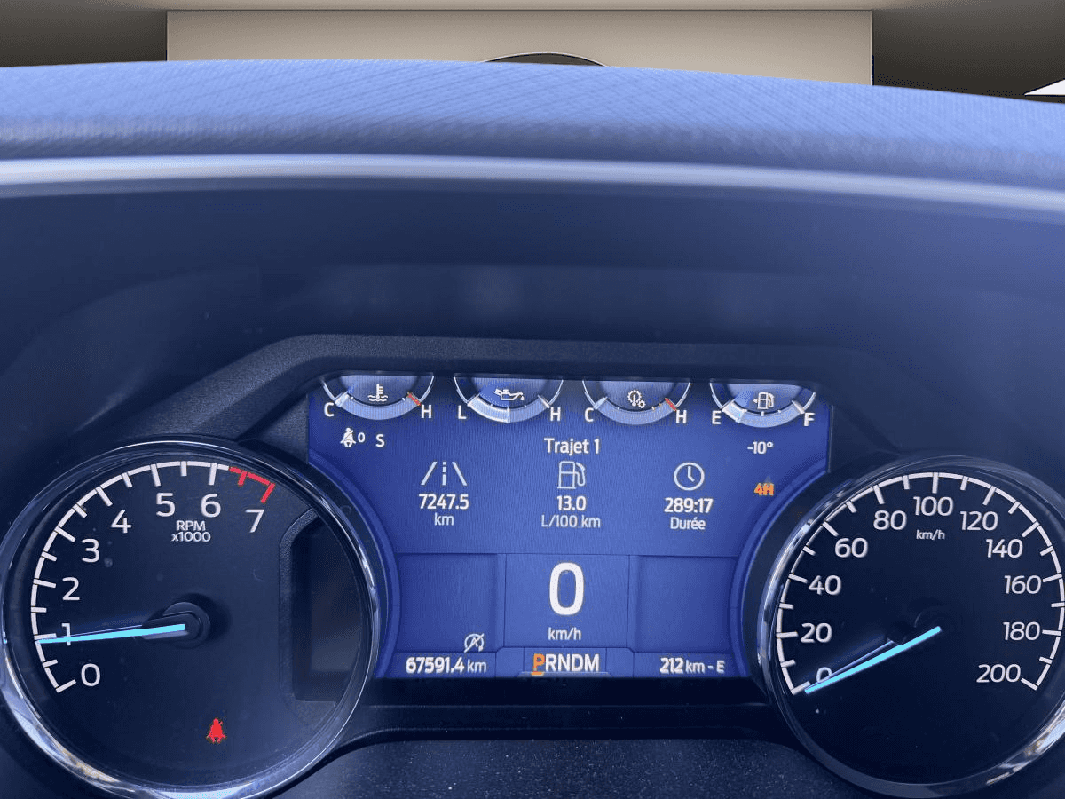 Image 13 Ford F-150 XL cabine SuperCrew 4RM caisse de 5,5 pi 2023