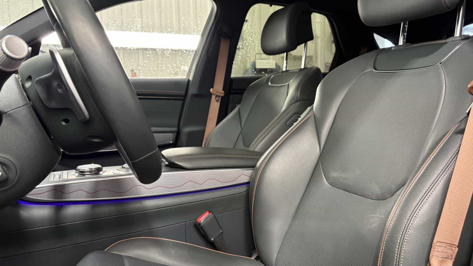 Image 17 Genesis GV70 2.5 TURBO Advanced Plus *AWD *TOIT PANO *CUIR *GPS *CAMÉRA 360 2024