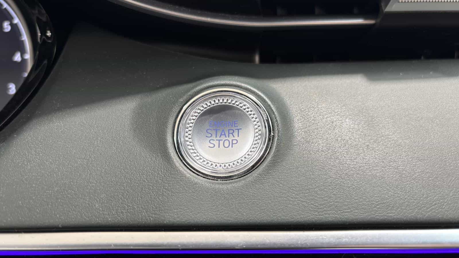 Image 35 Genesis GV70 2.5 TURBO Advanced Plus *AWD *TOIT PANO *CUIR *GPS *CAMÉRA 360 2024