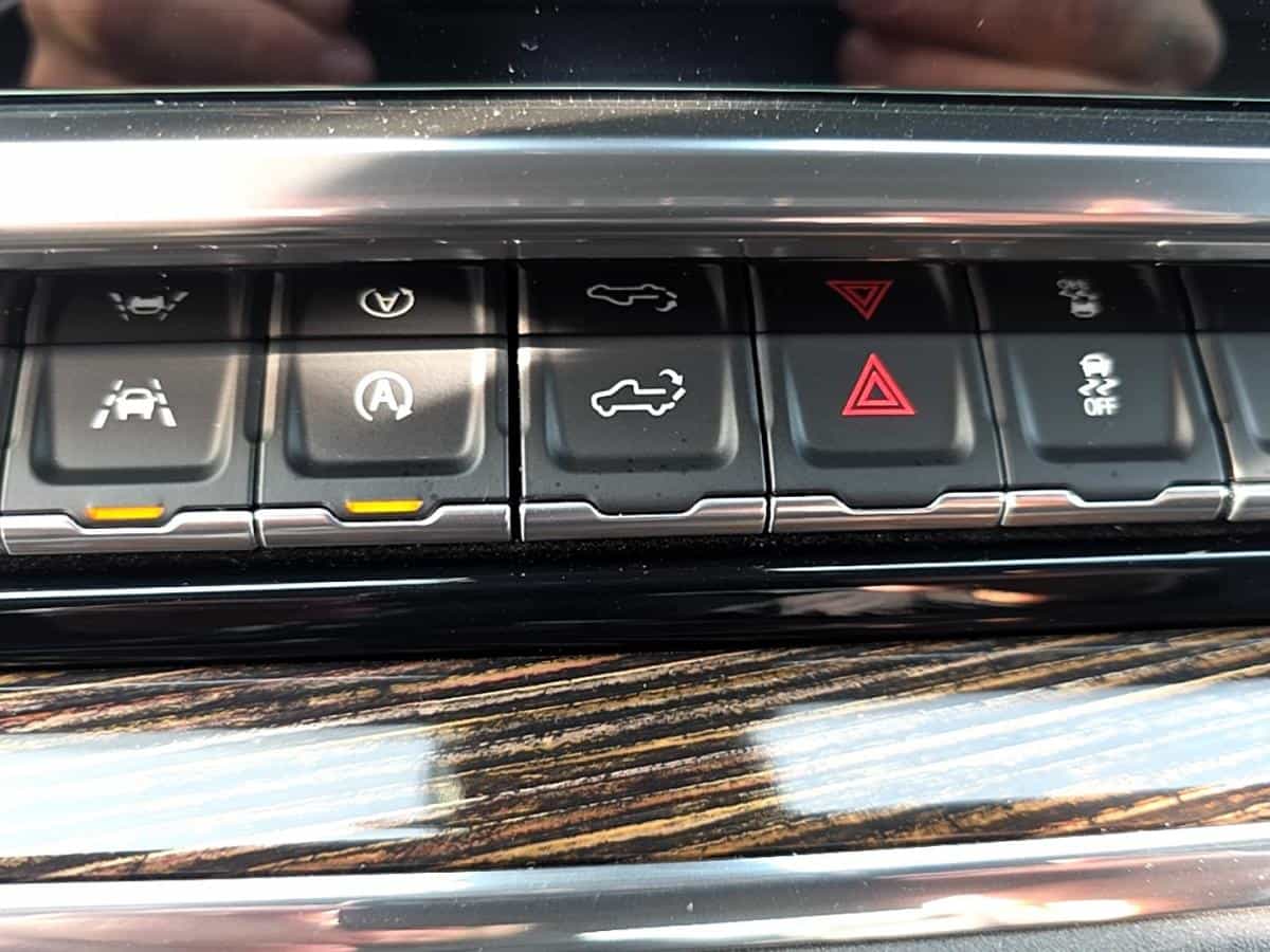 2024 GMC Sierra 1500 Elevation 2.7L TURBO *5.10 pi *6 PLACES *BIZONE *GPS - Image 26