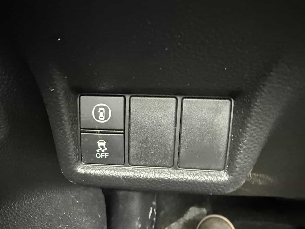 Image 7 Honda Civic Lx - Entretenue Au Concessionnaire - 2022