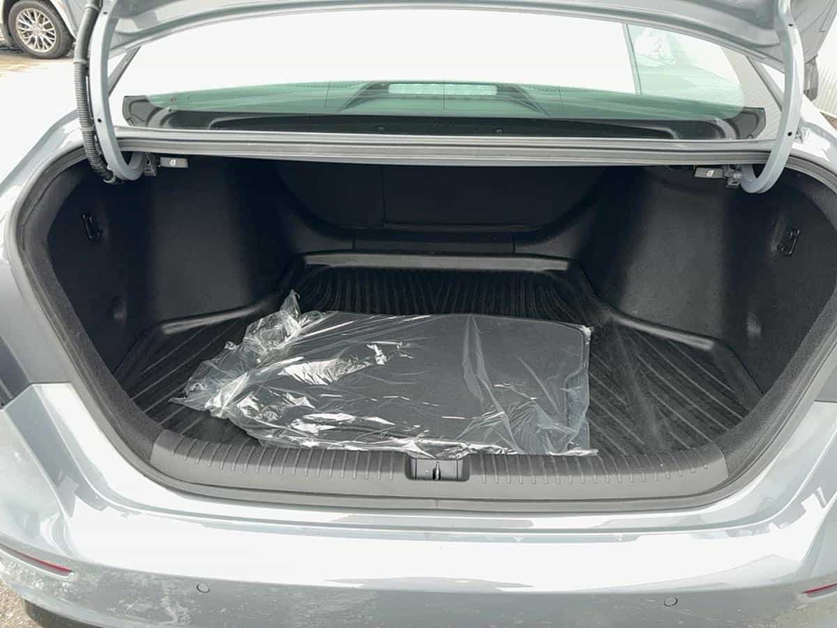 2023 Honda Accord Touring *Gps *Toit *Cuir *Siege Ventilé *Bizone - Image 8