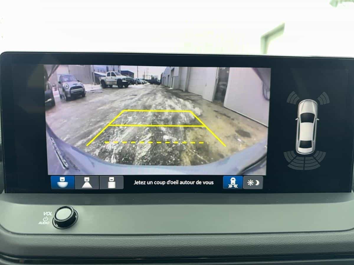 2023 Honda Accord Touring *Gps *Toit *Cuir *Siege Ventilé *Bizone - Image 18