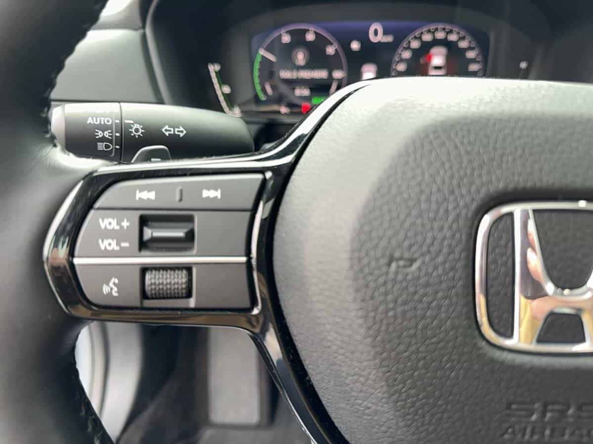 2023 Honda Accord Touring *Gps *Toit *Cuir *Siege Ventilé *Bizone - Image 31
