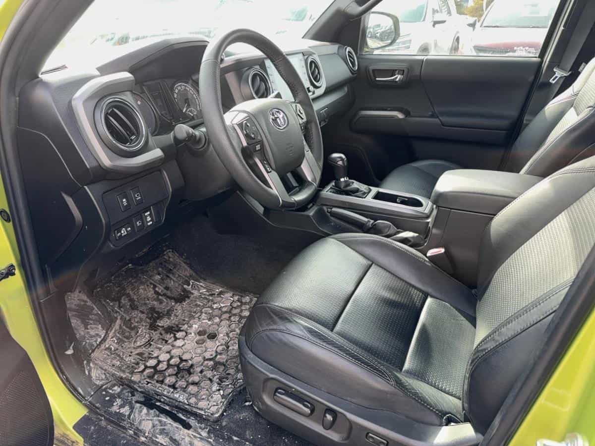 2023 Toyota Tacoma Double Cab* Sieges Chauffant* Camera 360* Cuir* - Image 8