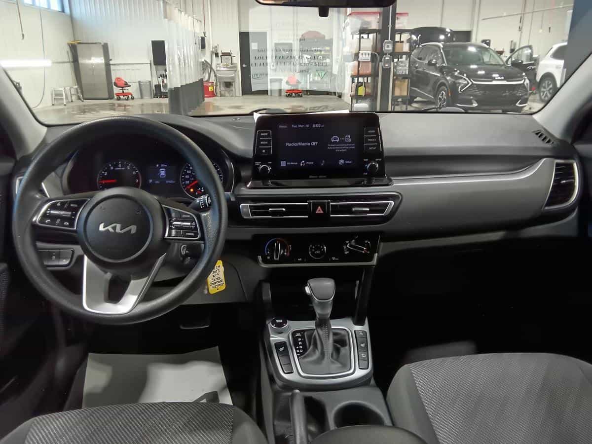 2023 Kia Seltos Lx* Awd* Sieges Chauffant* Camera De Recul* - Image 7