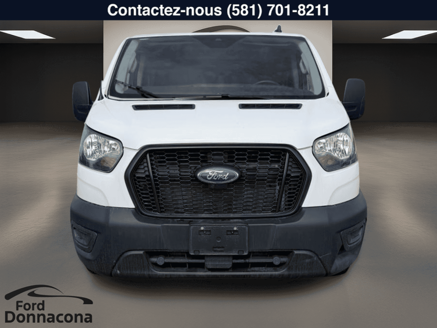 2025 Ford Transit Cargo Van T-250 TI toit bas 130 po PNBV de 9 070 lb - Image 4
