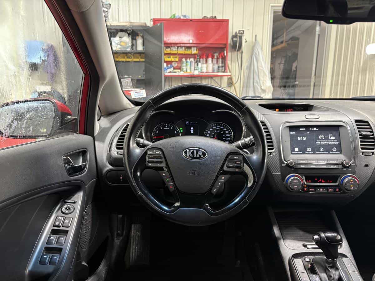 Image 8 Kia Forte Ex *Carplay *Bizone *Caméra *Cruise *Siege Chauffant 2017