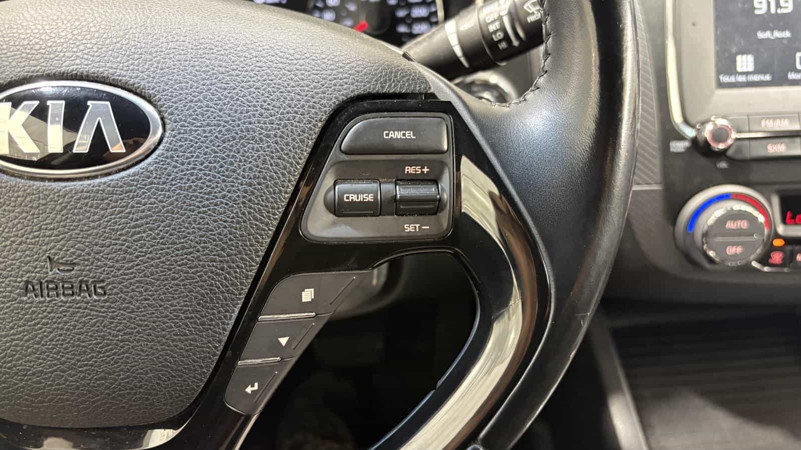 Image 17 Kia Forte Ex *Carplay *Bizone *Caméra *Cruise *Siege Chauffant 2017