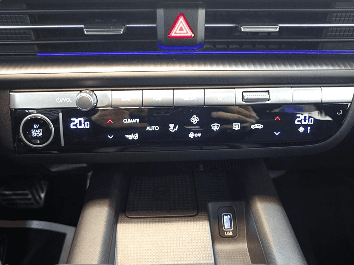 Image 23 Hyundai Ioniq 6 Ultimate * Awd * 320Hp * Cuir * Toit * Bose * Caméra 360° * 2024