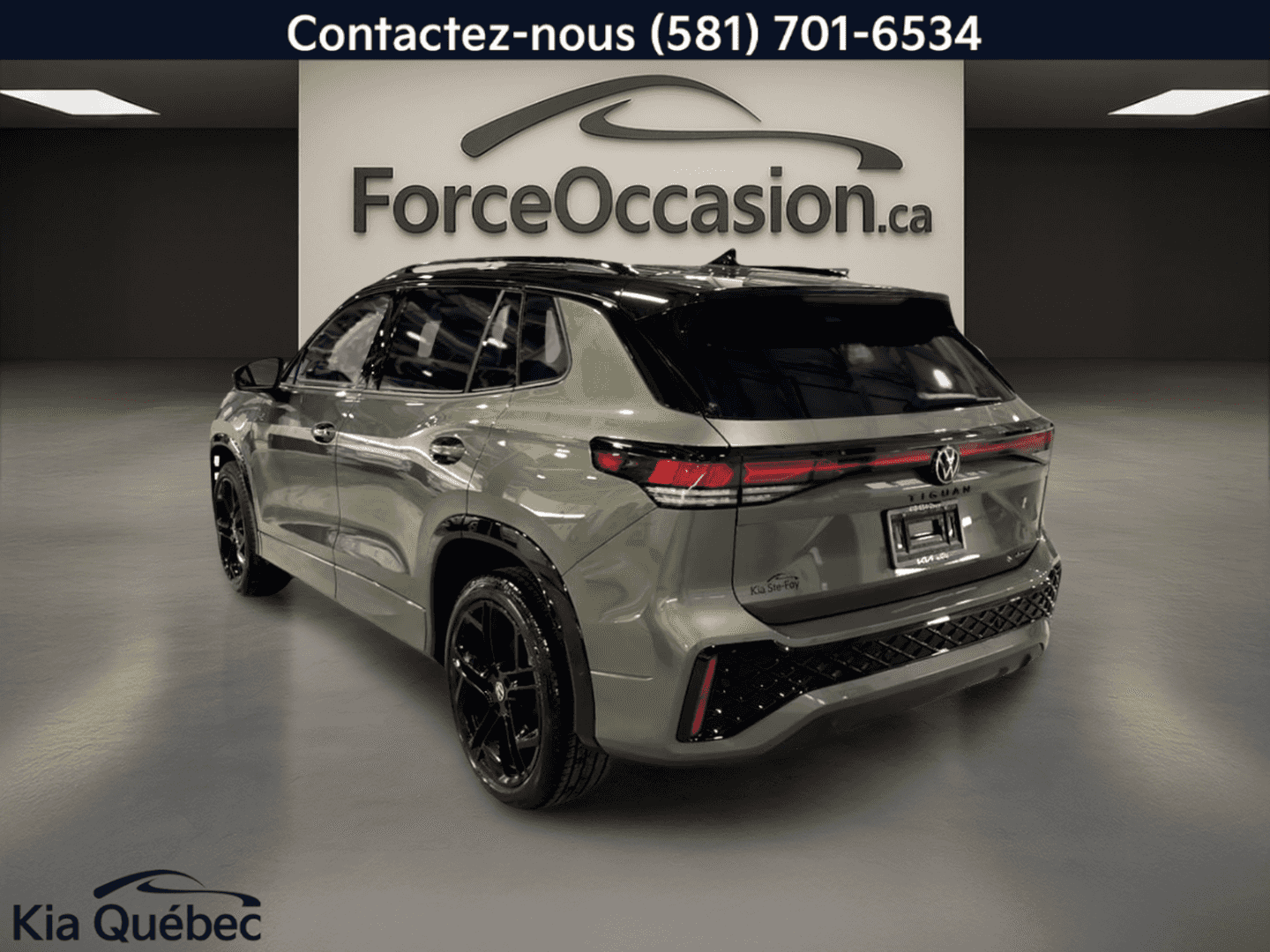 2025 Volkswagen Tiguan Comfortline R-Line Black Edition* Volant Chauffant* Toit Pano* - Image 2