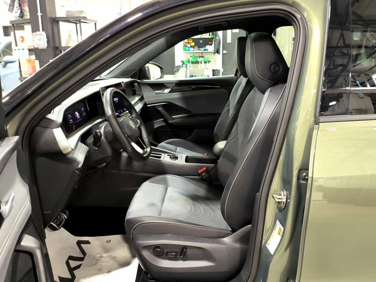 2025 Volkswagen Tiguan Comfortline R-Line Black Edition* Volant Chauffant* Toit Pano* - Image 25