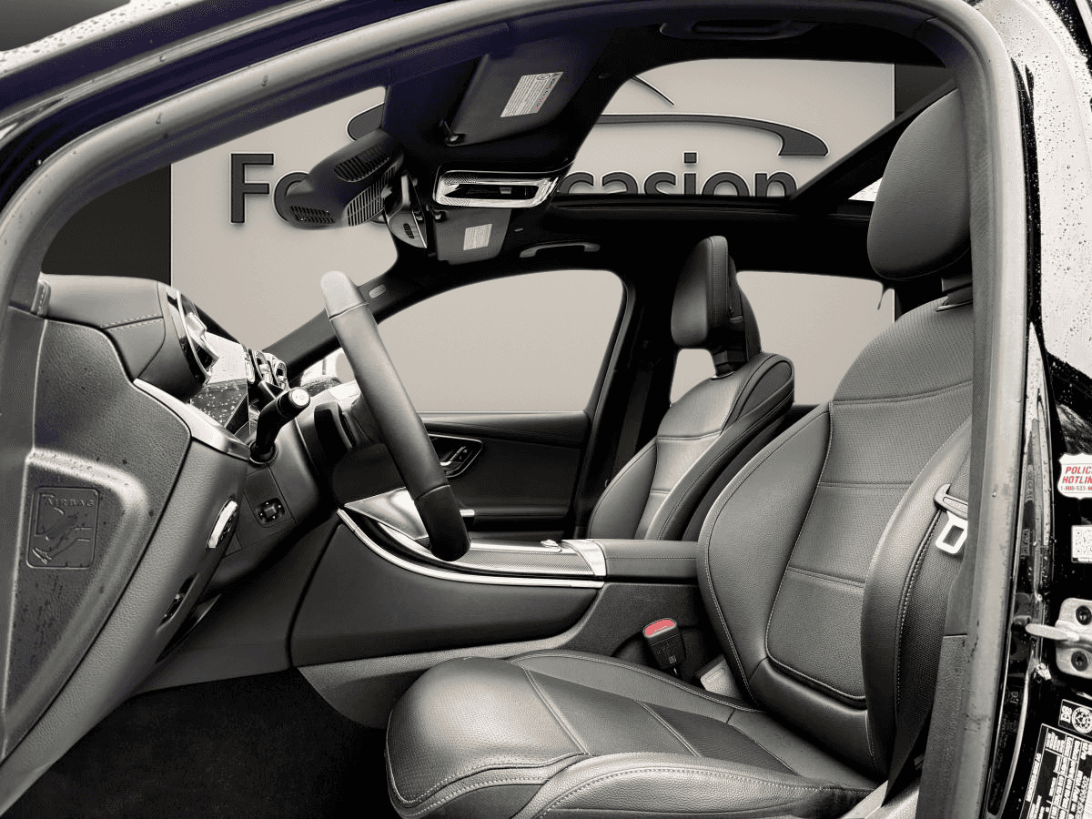 2025 Mercedes-Benz GLC 300 Glc 300 4Matic * 255Hp * Caméra * Carplay * Sièges Chauff * - Image 5