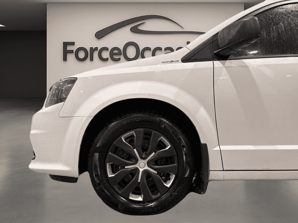 2019 Dodge Grand Caravan Sxt Fwd * V6 * 283Hp * Cruise * Caméra * Sièges Chauff * - Image 11