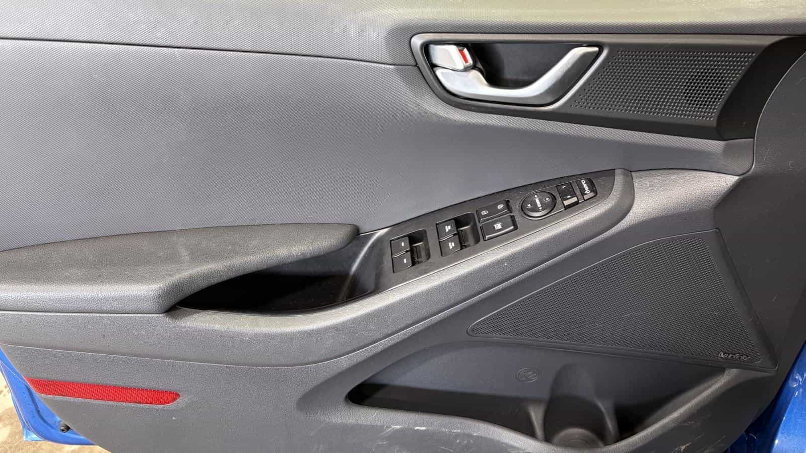 2018 Hyundai Ioniq Electric Limited *CUIR *TOIT *GPS *AUDIO INFINITY *VOLANT CHAUFFANT - Image 11