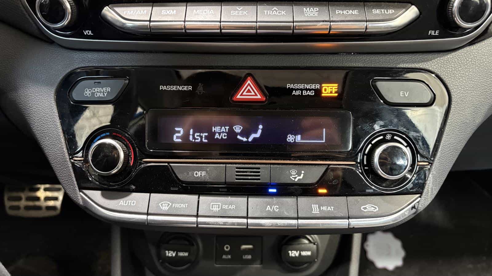 2018 Hyundai Ioniq Electric Limited *CUIR *TOIT *GPS *AUDIO INFINITY *VOLANT CHAUFFANT - Image 28