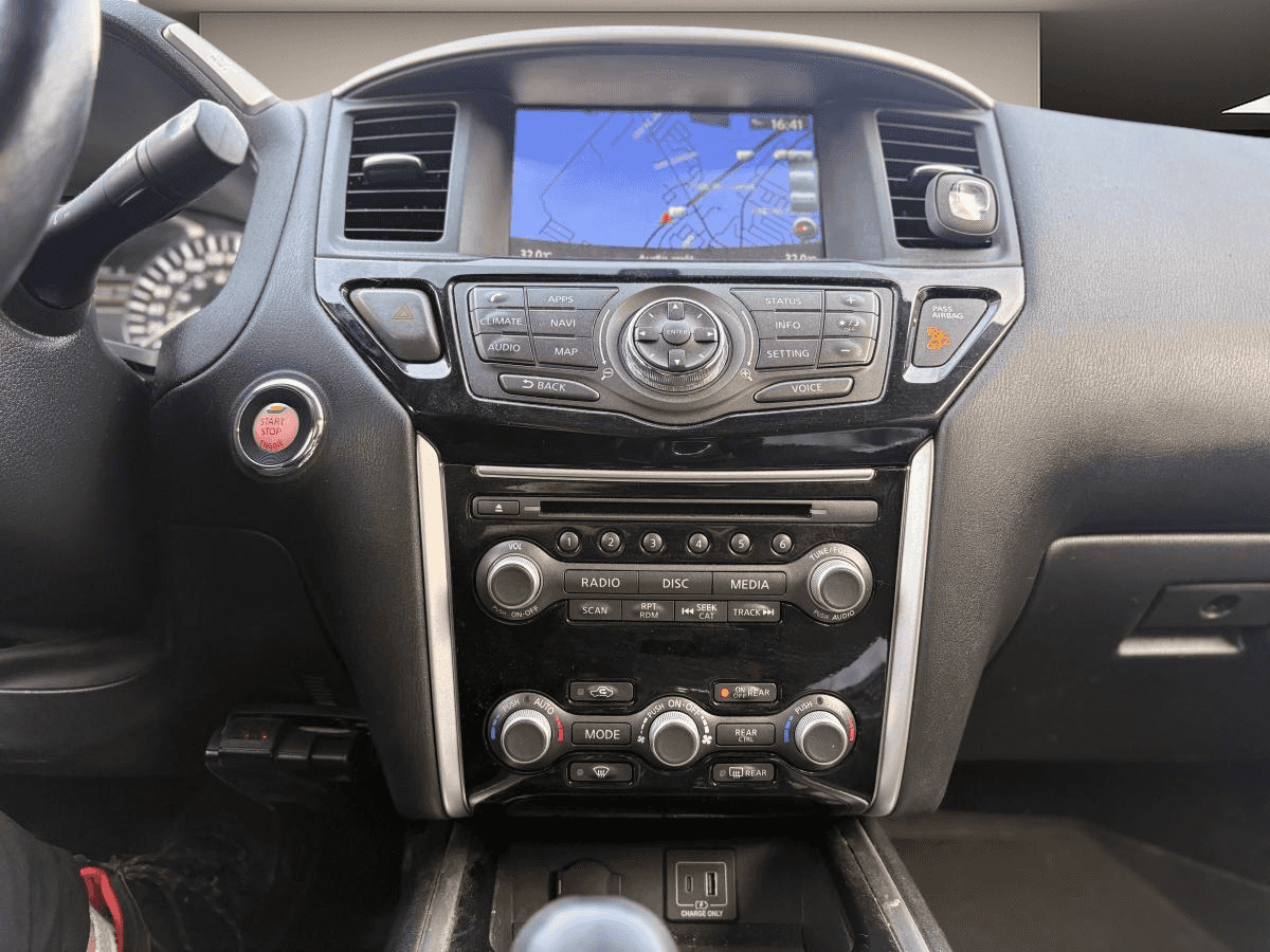 2019 Nissan Pathfinder Sv Tech 4X4 * V6 * 284Hp * Caméra * Carplay * Volant Chauff * - Image 15