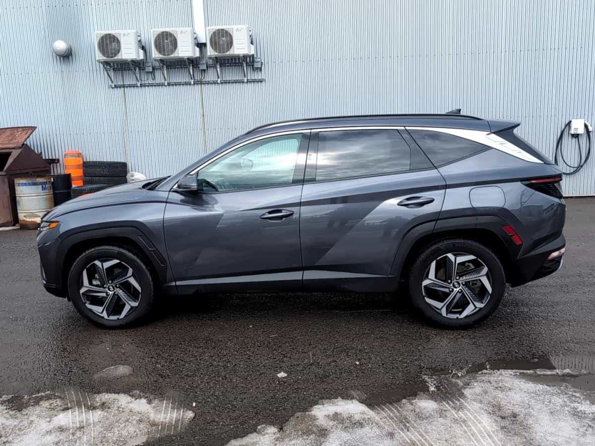 Image 2 Hyundai Tucson Luxury Awd * Hev * 226Hp * Cuir * Toit * Gps * Volant Chauff * 2024