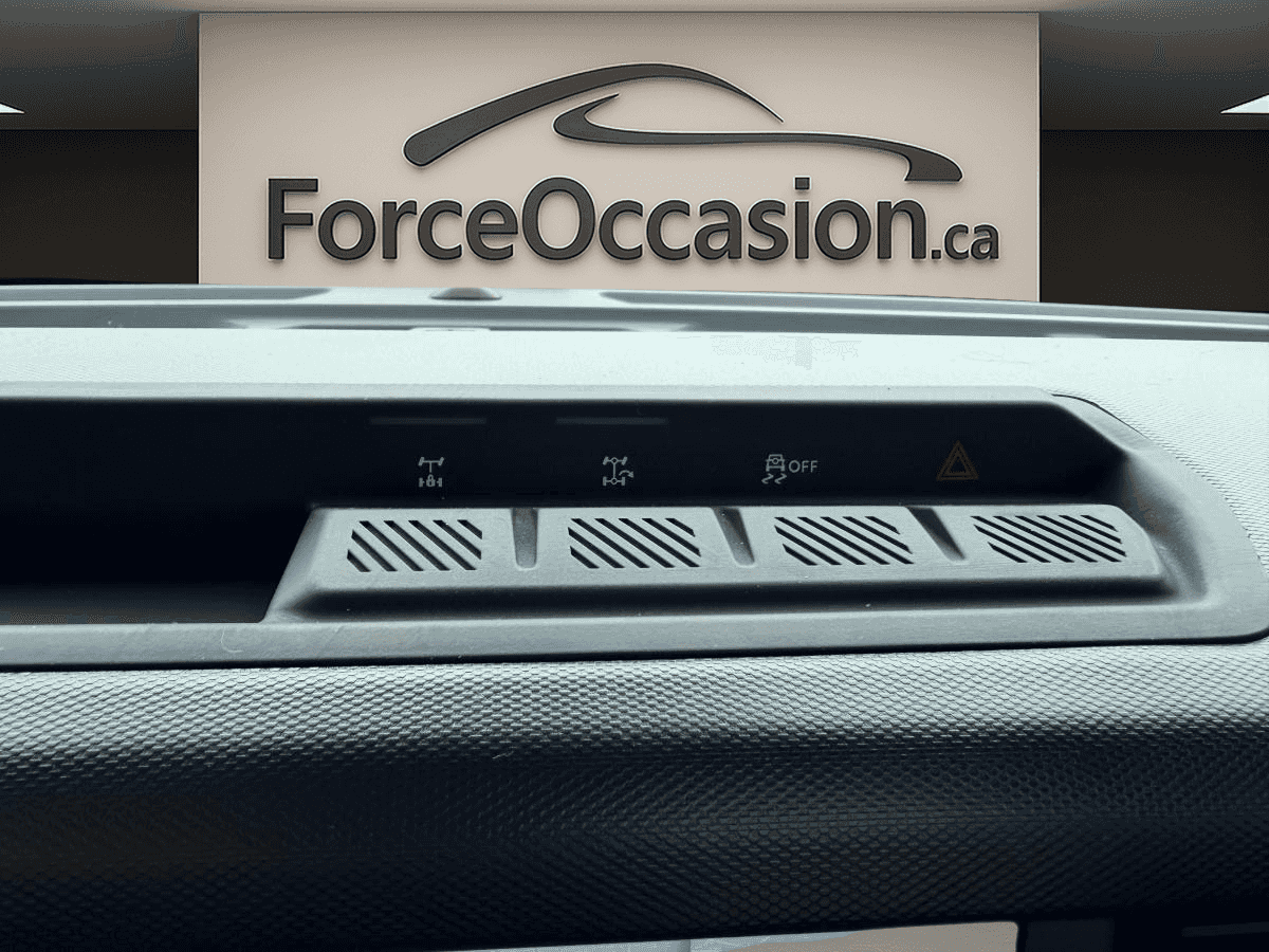 2022 Ford Bronco Outer Banks 4 portes 4x4 - Image 19